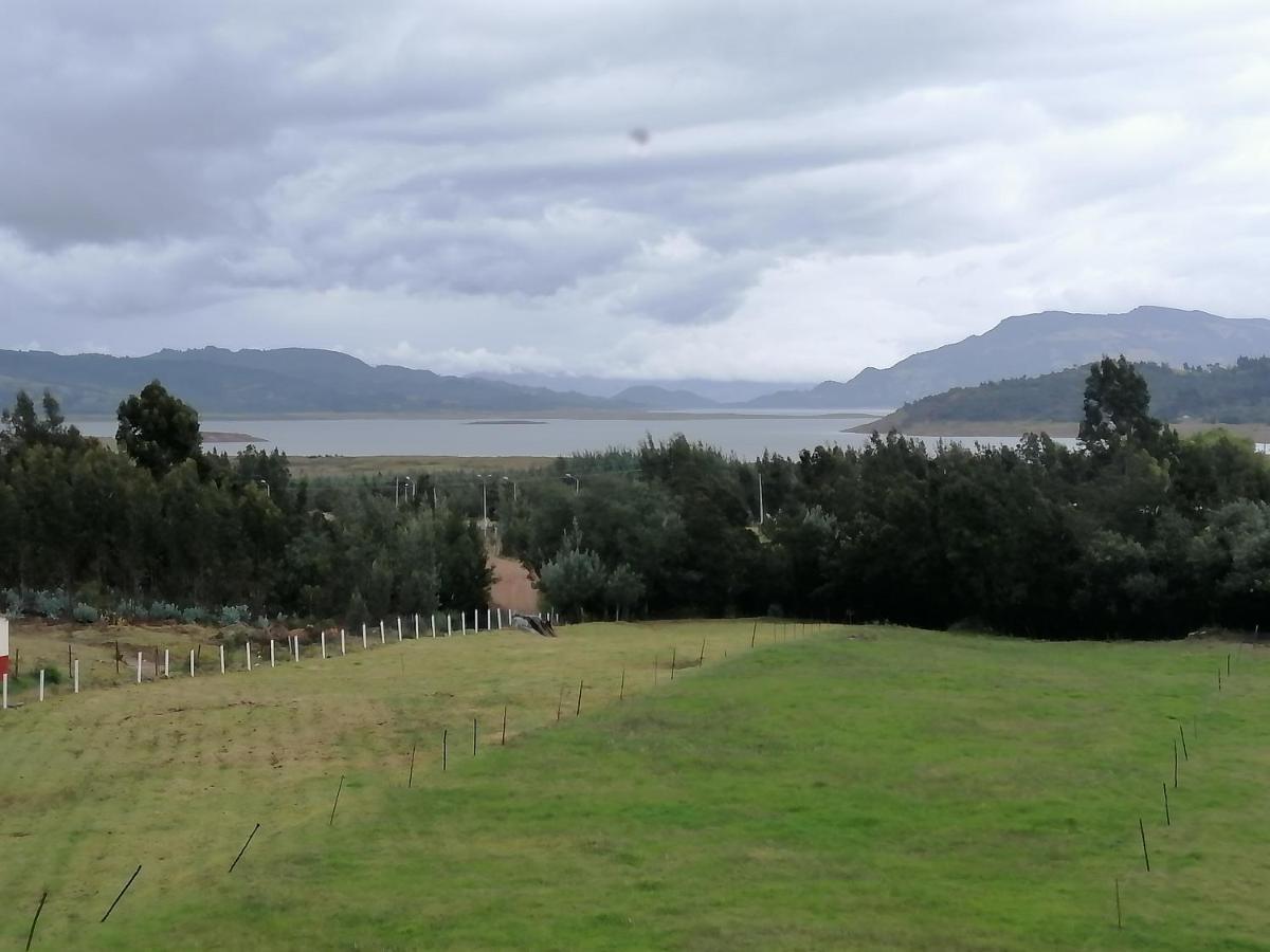 Cabanas El Mirador Del Tomine Guatavita Bagian luar foto